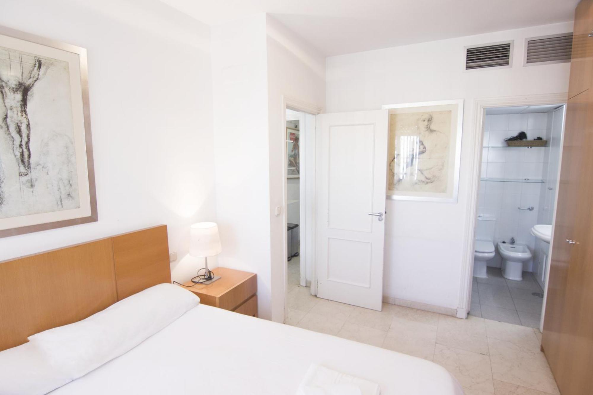 RentalSevilla Confortable apartamento cerca del Barrio de Santa Cruz Exterior foto
